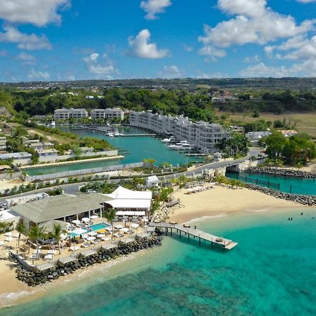 Port Ferdinand Marina And Luxury Residences Saint Peter Exterior photo